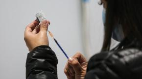 Calendario de vacunación anual contra el COVID-19: ¿Cuándo empieza y a quienes les corresponde? Calendario de vacunación anual contra el COVID-19: ¿Cuándo empieza y a quienes les corresponde?