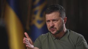 Zelensky habla con la BBC: "Están preparando a los rusos para la guerra nuclear"