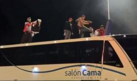Difunden video de agresión a jugador de Curicó Unido tras llegada de plantel Difunden video de agresión a jugador de Curicó Unido tras llegada de plantel