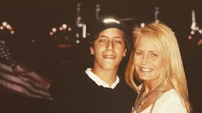 Revelan video de matrimonio de Cecilia Bolocco: Su hijo Máximo la llevó al altar Revelan video de matrimonio de Cecilia Bolocco: Su hijo Máximo la llevó al altar