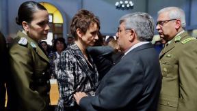 Ministra Tohá asiste a funeral de sargento Carlos Retamal Ministra Tohá asiste a funeral de sargento Carlos Retamal
