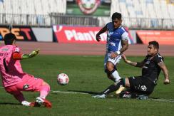 Suspenden partido entre Antofagasta y Palestino: No dejaron a equipos entrar al estadio Suspenden partido entre Antofagasta y Palestino: No dejaron a equipos entrar al estadio