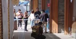 Detienen a uno de los asaltantes del Mall Piedra Roja de Chicureo: Tenía 192 celulares nuevos Detienen a uno de los asaltantes del Mall Piedra Roja de Chicureo: Tenía 192 celulares nuevos