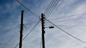 Hombre muere electrocutado intentando robar cable de un poste en Rancagua