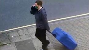 La mujer inglesa que decapitó a su amiga y cuyo caso conmociona a Reino Unido La mujer inglesa que decapitó a su amiga y cuyo caso conmociona a Reino Unido