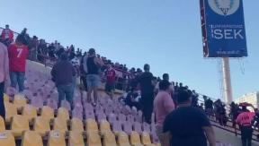 Desórdenes en el Santa Laura: Carabineros detuvo a 14 personas por ingreso irregular al estadio Desórdenes en el Santa Laura: Carabineros detuvo a 14 personas por ingreso irregular al estadio