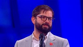 Gabriel Boric y su anécdota con la Teletón: "Cuando me puse adolescente, medio 'punky', decía..." Gabriel Boric y su anécdota con la Teletón: "Cuando me puse adolescente, medio 'punky', decía..."