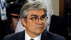 Ministro Marcel proyecta que bencinas subirían durante "tres o cuatro semanas" más Ministro Marcel proyecta que bencinas subirían durante "tres o cuatro semanas" más