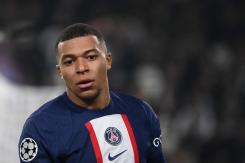 El obsceno gesto de Mbappé a rival luego que el PSG ganara 5-0 El obsceno gesto de Mbappé a rival luego que el PSG ganara 5-0