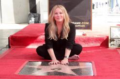 Christina Applegate reaparece entre lágrimas tras su diagnóstico de esclerosis múltiple Christina Applegate reaparece entre lágrimas tras su diagnóstico de esclerosis múltiple