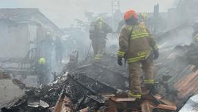 Avioneta se estrella en sector residencial de Medellín: Al menos 8 víctimas fatales Avioneta se estrella en sector residencial de Medellín: Al menos 8 víctimas fatales