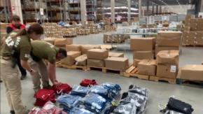 Ropa falsificada en bodegas de La Polar: Revisa las principales recomendaciones para evitar engaños Ropa falsificada en bodegas de La Polar: Revisa las principales recomendaciones para evitar engaños