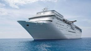"Milagro": Pasajero cae por la borda de un crucero y es encontrado con vida 15 horas después "Milagro": Pasajero cae por la borda de un crucero y es encontrado con vida 15 horas después