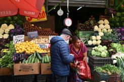 Agricultores podrían suspender las cosechas ante continuación del paro de camioneros Agricultores podrían suspender las cosechas ante continuación del paro de camioneros