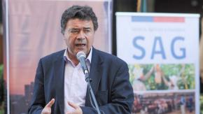 Min. de Agricultura por paro de camioneros: "Que los descolgados se descuelguen de la imbecilidad" Min. de Agricultura por paro de camioneros: "Que los descolgados se descuelguen de la imbecilidad"
