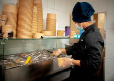 Dark kitchens: el modelo para emprendedores gastronómicos que permite un 42% de ahorro Dark kitchens: el modelo para emprendedores gastronómicos que permite un 42% de ahorro