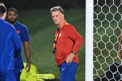 Van Gaal adelanta duelo ante Argentina: El Mundial "empieza en serio para nosotros mañana" Van Gaal adelanta duelo ante Argentina: El Mundial "empieza en serio para nosotros mañana"