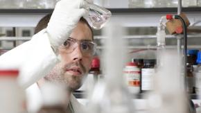Para qué sirve y por qué cuesta tanto Hemgenix, el medicamento más caro del mundo Para qué sirve y por qué cuesta tanto Hemgenix, el medicamento más caro del mundo