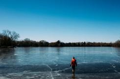 Rescatan a cuatro niños en paro cardíaco tras caer en un lago helado en Reino Unido Rescatan a cuatro niños en paro cardíaco tras caer en un lago helado en Reino Unido
