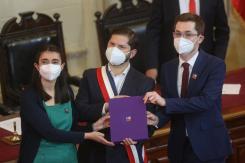 Cadem: 59% prefiere una convención mixta entre expertos y electos en el proceso constituyente Cadem: 59% prefiere una convención mixta entre expertos y electos en el proceso constituyente