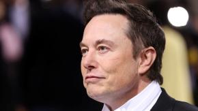 Elon Musk anuncia que restablecerá las cuentas suspendidas en Twitter de varios periodistas Elon Musk anuncia que restablecerá las cuentas suspendidas en Twitter de varios periodistas