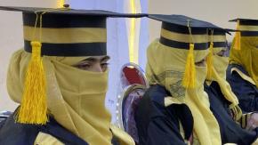 Los talibanes eliminan el acceso de las mujeres a las universidades Los talibanes eliminan el acceso de las mujeres a las universidades