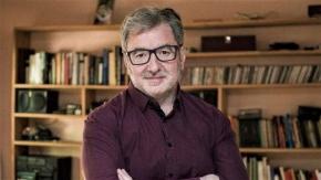 Axel Callís: De los 24 ministros están jugando solo 6… le están entregando la agenda a la oposición Axel Callís: De los 24 ministros están jugando solo 6… le están entregando la agenda a la oposición