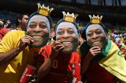 Hija de Pelé comparte foto junto a su padre en el hospital: "Una noche más juntos" Hija de Pelé comparte foto junto a su padre en el hospital: "Una noche más juntos"