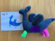 Una profesora transforma dibujos de sus estudiantes en peluches reales Una profesora transforma dibujos de sus estudiantes en peluches reales