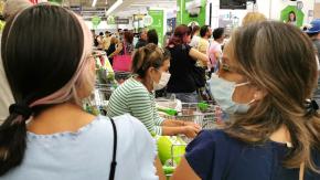 Año Nuevo: Los horarios de supermercados y malls este domingo 1 y lunes 2 de enero Año Nuevo: Los horarios de supermercados y malls este domingo 1 y lunes 2 de enero