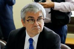 Marcel responde a críticas por ayudas sociales: “Los sectores medios están lejos de ser excluidos” Marcel responde a críticas por ayudas sociales: “Los sectores medios están lejos de ser excluidos”