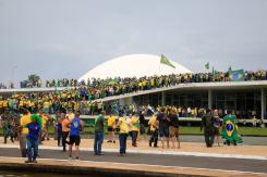 El gobierno de Lula pide a la Corte que ordene la captura del Secretario de Seguridad de Brasilia El gobierno de Lula pide a la Corte que ordene la captura del Secretario de Seguridad de Brasilia