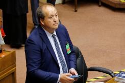 La tercera fue la vencida: Senado aprueba nominación y Ángel Valencia será el nuevo fiscal nacional La tercera fue la vencida: Senado aprueba nominación y Ángel Valencia será el nuevo fiscal nacional