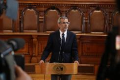 Ministro de Justicia recalca que “desprolijidades” en indultos fueron políticas y no administrativas Ministro de Justicia recalca que “desprolijidades” en indultos fueron políticas y no administrativas