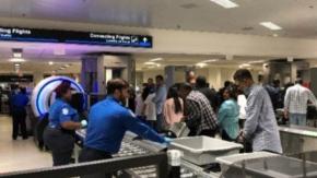 Chilenos deportados de EEUU aumentaron un 119% en un año marcado por el “turismo delictual" Chilenos deportados de EEUU aumentaron un 119% en un año marcado por el “turismo delictual"