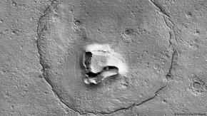 Astrónomos de la NASA acaban de descubrir un "oso" en Marte Astrónomos de la NASA acaban de descubrir un "oso" en Marte