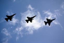 Un piloto muerto tras colisión de dos aviones militares en India Un piloto muerto tras colisión de dos aviones militares en India