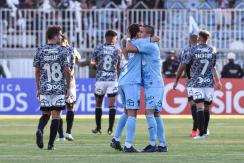 O'Higgins le propina duro correctivo a Colo Colo: Lo goleó 5-1 en Rancagua O'Higgins le propina duro correctivo a Colo Colo: Lo goleó 5-1 en Rancagua