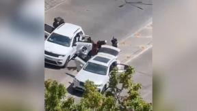 “No aceptaremos que se culpe a víctimas": CCS refuta a Monsalve por dichos sobre seguridad en malls “No aceptaremos que se culpe a víctimas": CCS refuta a Monsalve por dichos sobre seguridad en malls