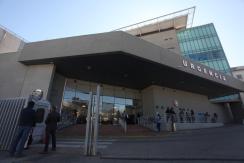 Personal de enfermería de ex Posta Central se declara en "alerta" por tráfico de influencias Personal de enfermería de ex Posta Central se declara en "alerta" por tráfico de influencias