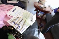 "Era la que mejor pagaba": Quién es y cómo operaba la mujer a quien acusan de liderar Caso Relojes "Era la que mejor pagaba": Quién es y cómo operaba la mujer a quien acusan de liderar Caso Relojes
