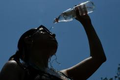 Hasta 37°C: Meteorología emite alerta por altas temperaturas extremas en tres regiones Hasta 37°C: Meteorología emite alerta por altas temperaturas extremas en tres regiones