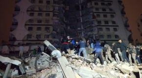 Decenas de muertos en Turquía y Siria por fuerte sismo de magnitud 7,8 Decenas de muertos en Turquía y Siria por fuerte sismo de magnitud 7,8