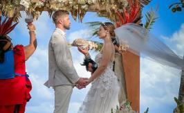 Belén Soto se casó en paradisíaca playa con especial rito: influencer usó dos vestidos de novia Belén Soto se casó en paradisíaca playa con especial rito: influencer usó dos vestidos de novia