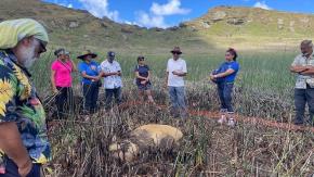 Encuentran moai sepultado en fondo de lago que se secó en Rapa Nui Encuentran moai sepultado en fondo de lago que se secó en Rapa Nui