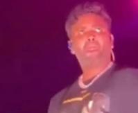 "Fuera del planeta": Cuestionan extraño comportamiento de integrante de Zion y Lennox en concierto "Fuera del planeta": Cuestionan extraño comportamiento de integrante de Zion y Lennox en concierto