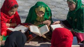 El misterio de los "envenenamientos" de cientos de estudiantes en Irán El misterio de los "envenenamientos" de cientos de estudiantes en Irán