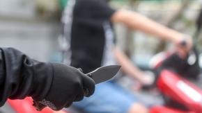 "¿Qué estás haciendo?": Un padre intentó asaltar con un cuchillo a su propio hijo "¿Qué estás haciendo?": Un padre intentó asaltar con un cuchillo a su propio hijo