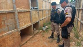 Rescatan a una mujer que fue sepultada viva en un cementerio de Brasil