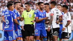 "Le pega en el pecho": Así actuó el VAR en polémica acción de Andía en los descuentos del Superclásico "Le pega en el pecho": Así actuó el VAR en polémica acción de Andía en los descuentos del Superclásico